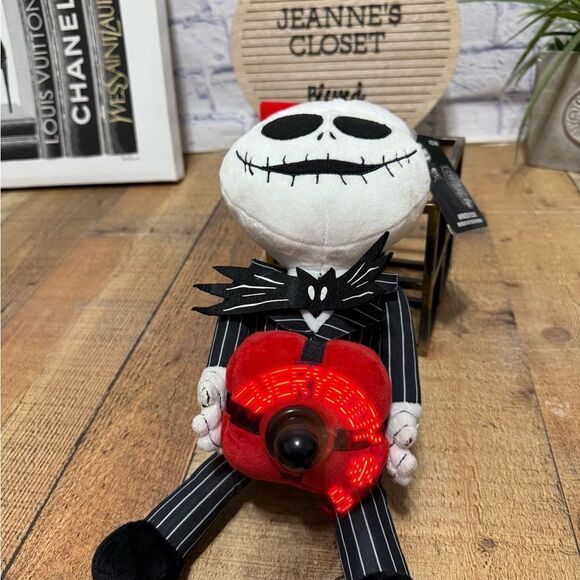 The Nightmare Before Christmas Jack Skellington Message Fan Plush nwt - Picture 7 of 11